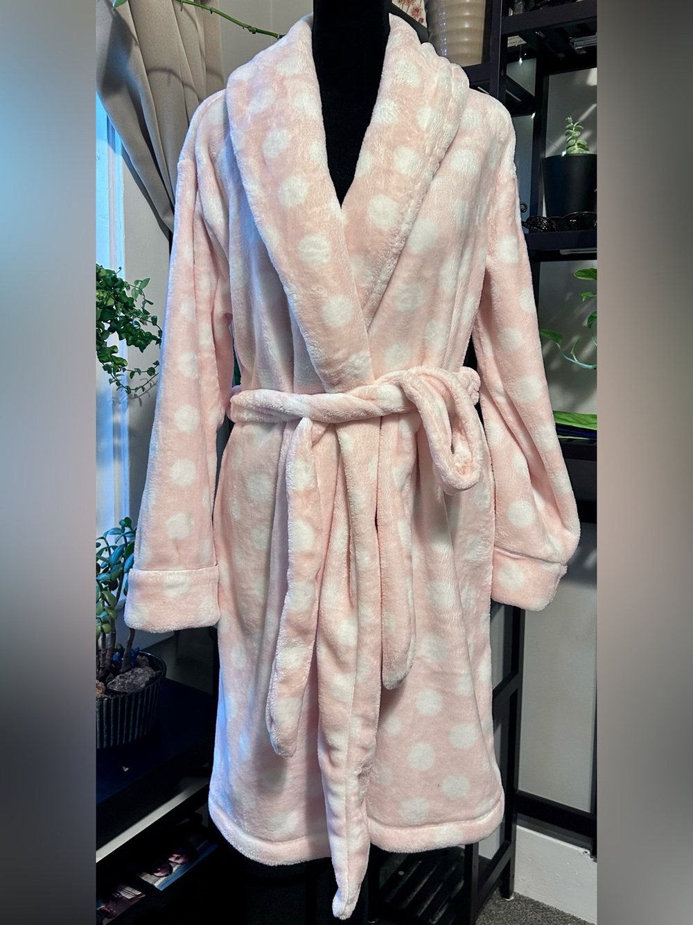 kate spade Pink and White Polka Dot Plush Robe